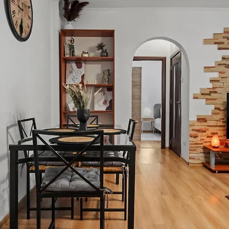 Old Town Signature Bukarest