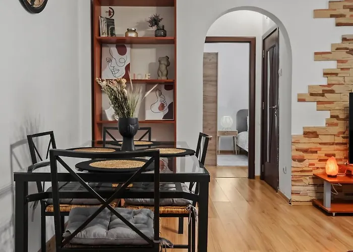 Old Town Signature Bucareste