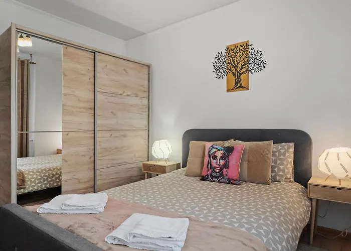 Old Town Metrodoor Apartment Bucharest